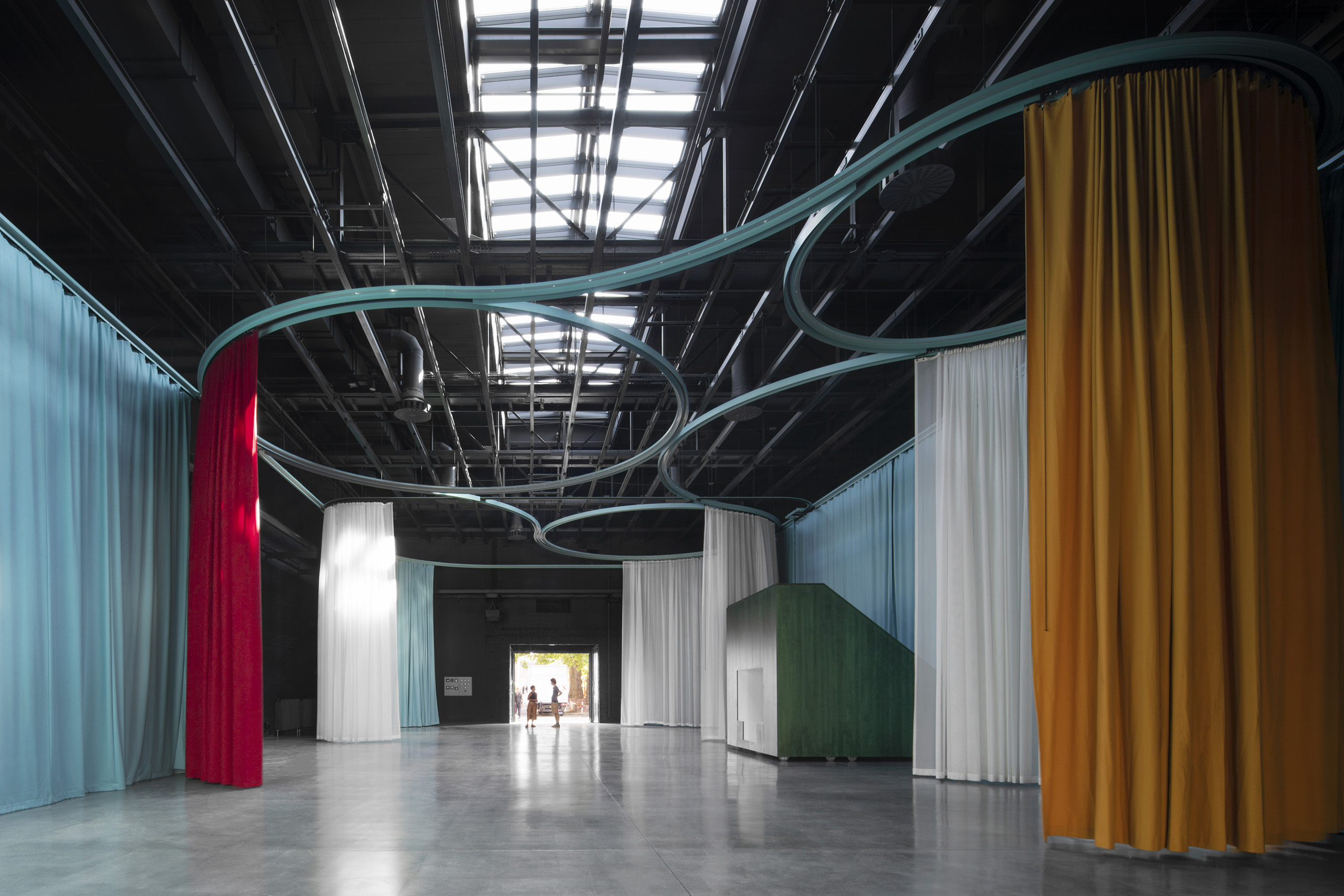 Spiritus Kong Lear porcelæn MVRDV - MVRDV redesigns Berlin film studios; TON 1 building transformation  completed